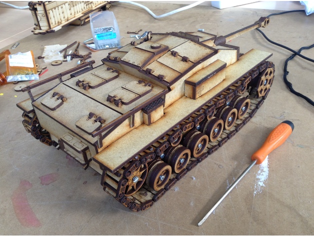 StuG III德国三号突击炮坦克模型图纸 激光雕刻 dxf svg格式